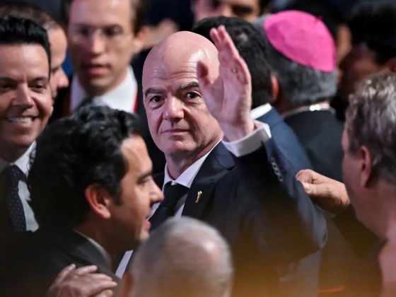 „Elég volt!” – fakadt ki a klasszis Infantino ellen; CR árulkodó arckifejezése