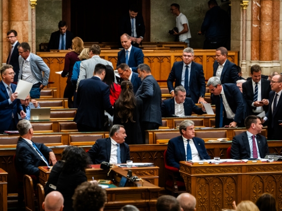 Most kezdődik csak a botrányok sorozata, valami sokkal rosszabb jöhet az eddig látottaknál