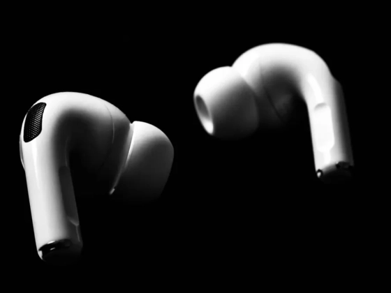 Kamerás AirPods: minden, amit eddig tudni lehet