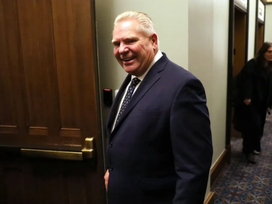 Trump határtavat nevezne át, az ontariói kormányzó a valagán lévő ingatlanokat ajánlotta neki