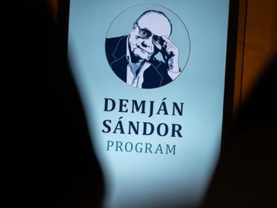 A személycsere dacára is folytatódik a Demján Sándor program