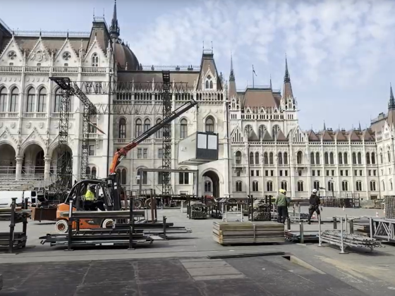 Olyan tüntetést szervez a Parlamenthez a KözTér, amilyen eddig még nem volt – Kiderült, mire készülnek