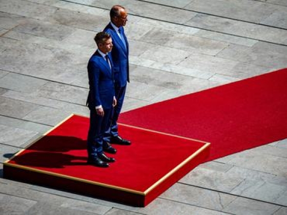Minden megváltozhat Magyarország legfontosabb partnerénél: hatalmas pofont kaphat Magyar Péter szövetségese