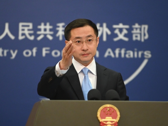 Peking keményen visszavágott Washingtonnak a szankciófenyegetése miatt