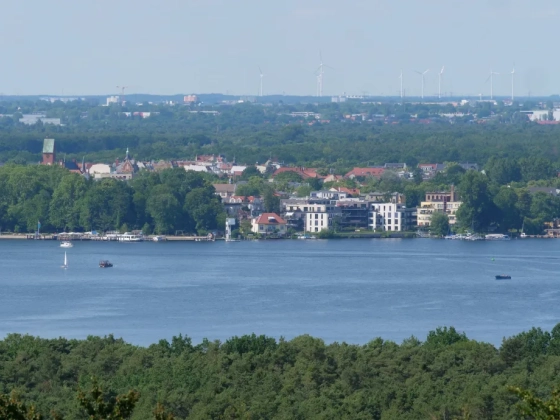 Fegyvereket ásott el Berlinben, gyújtóbombát adott fel Bukarestben a Romániában elfogott orosz ügynök