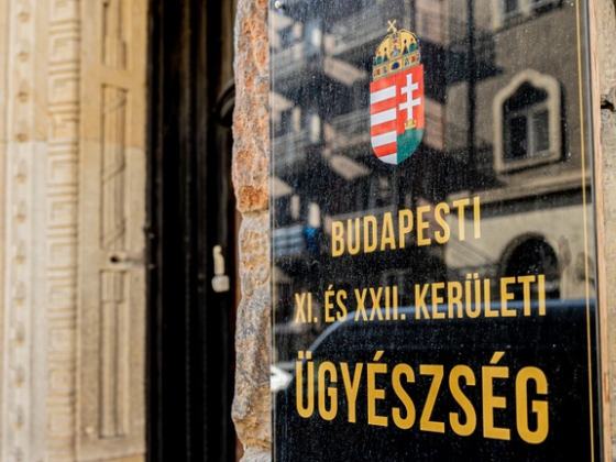 Csaknem 4,7 milliárdot osztottak szét az ügyészségi dolgozók között