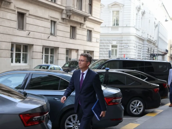 24.hu: Kiengedték a letartóztatásból Hankó Balázs NKA-ügyben érintett volt kabinetfőnökét