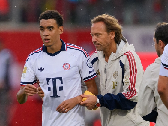 Kétszer is összeesett, a Bayern München döntött Jamal Musialáról