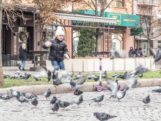 A szülőket támogató csoportok felére csökkentették a gyermekek elleni erőszakot Ukrajnában
