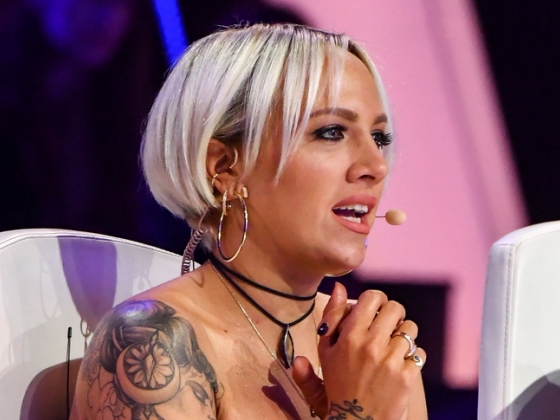 „Fullba tolják a kretént most is” – Tóth Gabi és párja jó nagy fricskát adott a TV2-nek a Megasztár miatt