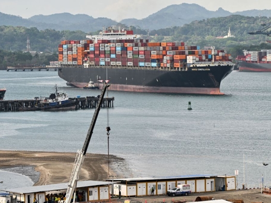 Beütött az iráni háború a Panama-csatornán, brutális licit indult: 1,6 milliárd forintot fizet egy hajó, csak hogy ne kelljen 17 napot várnia az átkelésre