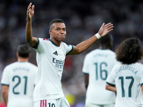 Kylian Mbappé elszabadult, gálameccsé varázsolta José Mourinho hazai debütálását