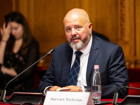 Sárvári Nicholas: Nem lesz a fél NER bilincsben karácsonyra