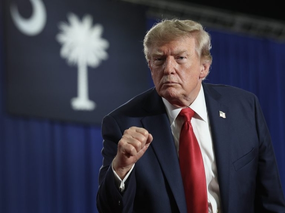 Trump nemzeti vészhelyzetet hirdetett, és kitiltott egy sor külföldi berendezést az amerikai energiarendszerből