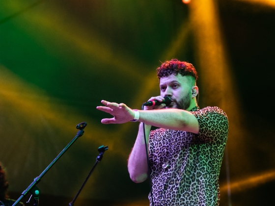 „Ez a sz.r...” – Kiakadt az ismert magyar énekes, miután egy rejtélyes album landolt a zenekara Spotify-profilján