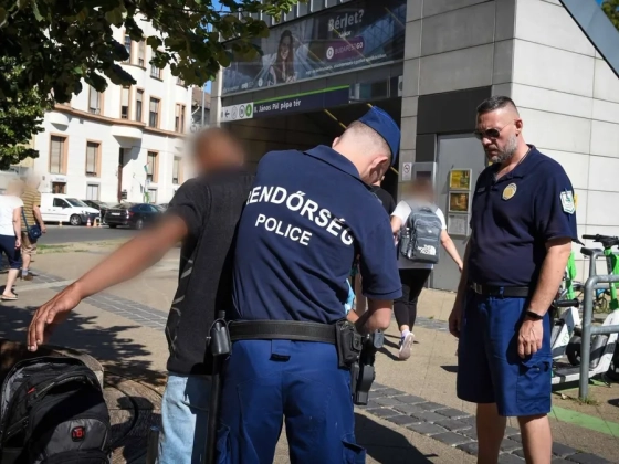 Fokozott rendőri jelenlétet ígérnek Budapest legproblémásabb pontjain, elfogadta a kormány a polgármesterek javaslatait