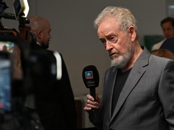 Ridley Scott újabb Alien-filmet készít