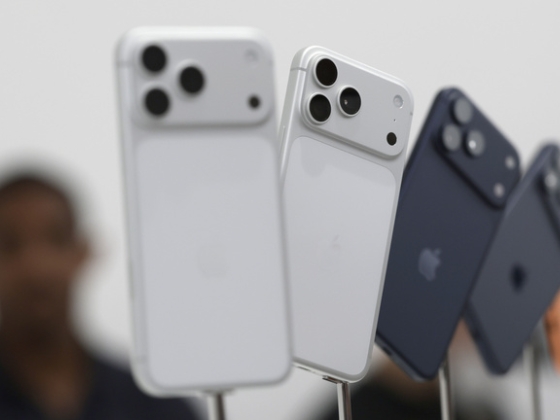 Bejelentette az Apple, mikor mutatják be az új iPhone-okat