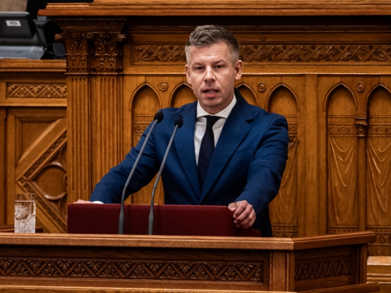 Magyar Péter Paksról beszélt, majd egyből odaszúrt Toroczkai Lászlónak
