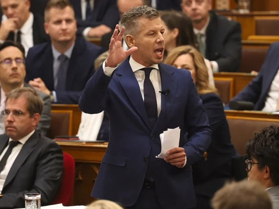 Magyar Péter nyugdíjemelést jelentett be – a kommentelők szerint ez kevés és igazságtalan