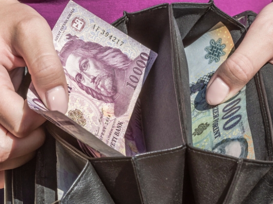 Elfogyott a forint lendülete