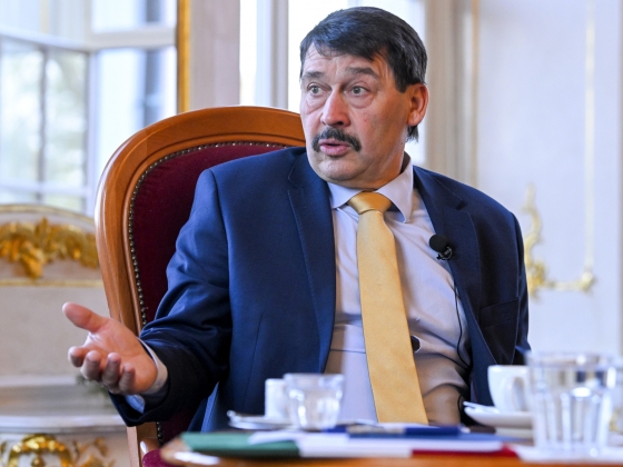 Áder János alapítványa, a Kék Bolygó a bírósághoz fordul a megszüntetéséről szóló kormánydöntés miatt