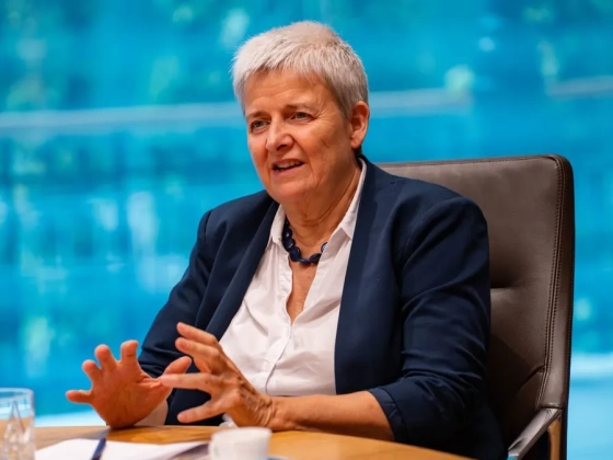 „A Fidesz ezzel is a gazdagok zsebét tömte” – ismét vitatható kijelentést tett Lannert Judit