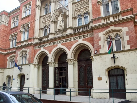 „Szeretnék öt számot kapni, hogy majd melyiket tegyem felülre” – így zsírozta le a volt alkotmánybíró, hogy a diákja melyik tételt húzza a vizsgán
