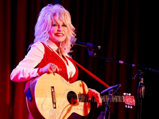 Dolly Parton írt egy titokzatos dalt, 20 évig azonban még senki sem hallhatja
