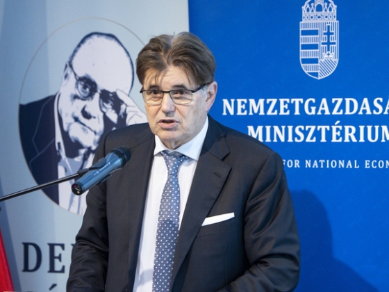 Vezetőváltás, átvilágítás, milliárdok: újabb fordulat a Demján-programban