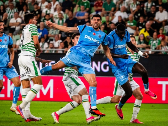 Edzőt buktatott a Fradi, új tréner érkezik a megalázó Európa-liga-búcsú után
