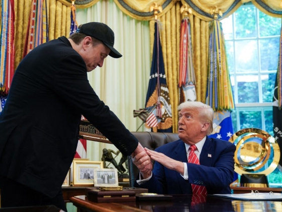Már most 40 százalékkal többet adakoztak nagyvállalatok az amerikai félidős választásokra, mint a teljes 2024-es elnökválasztási ciklusban