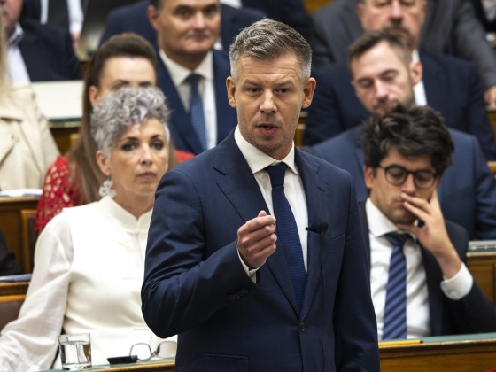 Az ellenzék ÁVH-ra keresztelte a vagyonvisszaszerzési hivatalt, Magyar Péter szerint nincsenek szavak