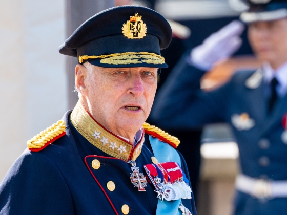 Gyászba borult Norvégia a király halála után: megható fotókon V. Harald életének emlékezetes pillanatai