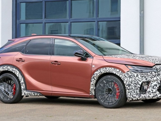 Brutálisan erős sportterepjárót fejleszt a Lexus
