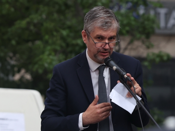 Magyar Péter le sem írta Hadházy Ákos nevét „Egy bizonyos szint alá ne menjünk le”