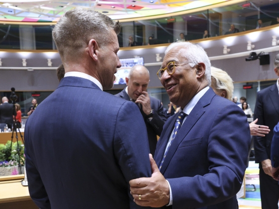 Budapestre érkezik António Costa, óriási uniós költségvetésről tárgyal Magyar Péterrel