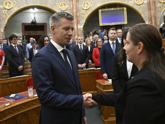Magyar Péter: Ha nem szavazzák meg Unger Annát, lehet, hogy örökre lekerül a napirendről az NVVH működése
