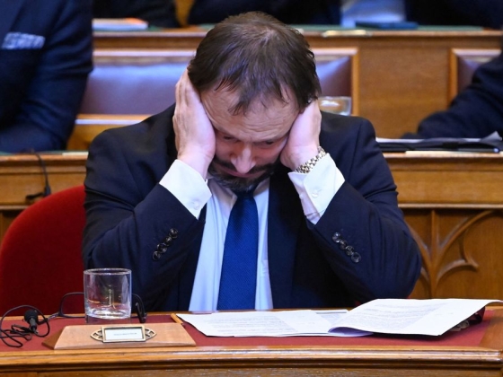 Üzemanyagárak: ez most hidegzuhany, Kármán András világosan megüzente az autósoknak, hogy ne is számítsanak a kormány segítségére − „Ennél többet nem lehet tenni”