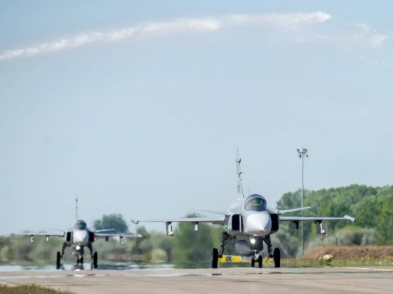 Egy francia kisrepülő miatt riasztották a Gripeneket