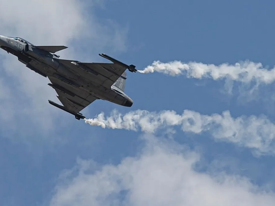 Riasztást kaptak a honvédségi Gripenek - PA28-as sértette meg a magyar légteret