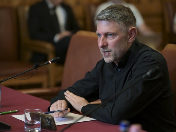 Magyarországon nem vették nyilvántartásba a Mi Hazánk jelöltjének müncheni karlendítős ügyét, mert az itthon nem számít bűncselekménynek