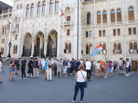 Nem sokan mentek el a tiszás tüntetésre, ráadásul egy mikropárt rászervezett az eseményre