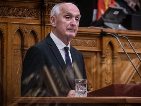 Baka András nem egyeztet a pártokkal, nem esik bele elődje hibájába