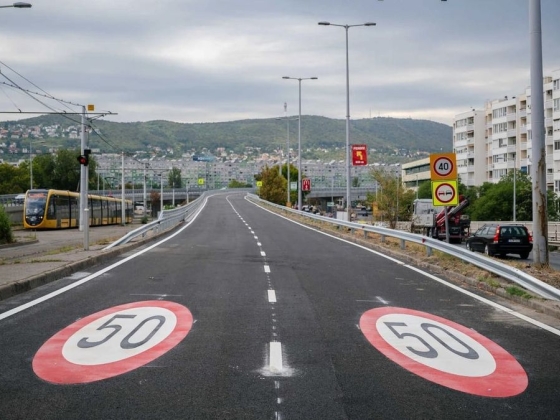 Vasárnap hajnalban újra megnyílik a Flórián téri autós felüljáró