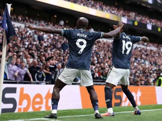 A Spurs a második bajnokiját is elbukta De Zerbivel, megvan a Newcastle első győzelme