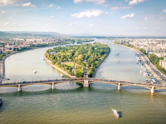 Karácsony bejelentette, hogy keddtől jön a nagy változás Budapesten