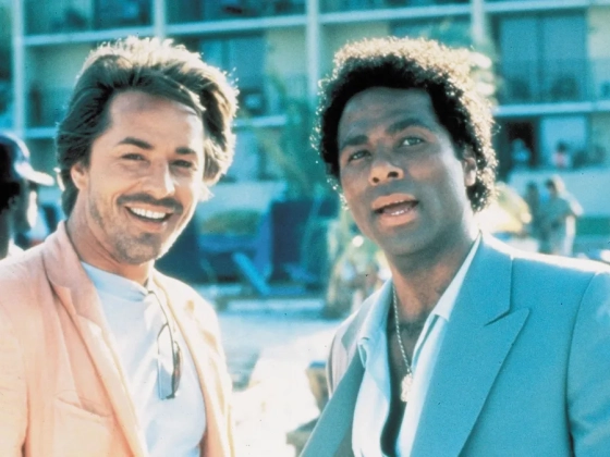 Már több mint negyven éve, hogy befarolt a fehér Ferrari: így néznek ki a Miami Vice sztárjai manapság