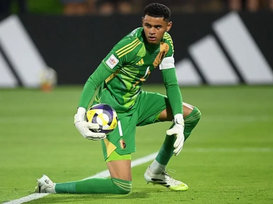 Kétméteres kapus érkezhet Liverpoolba – sajtóhír