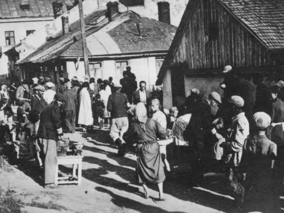 Több mint 20 ezer magyar zsidót mészároltak le Kamenyec-Podolszkijban